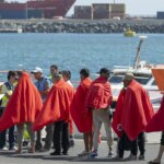 autoriza centros de detención en terceros países y acelera los retornos