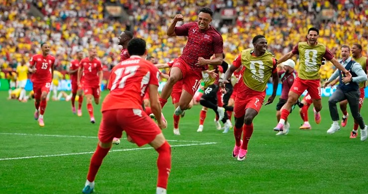 Suiza vence a Colombia en los penaltis y cita a Argentina en cuartos en el Mundial Suiza vence a Colombia en los penaltis y cita a Argentina en cuartos en el Mundial