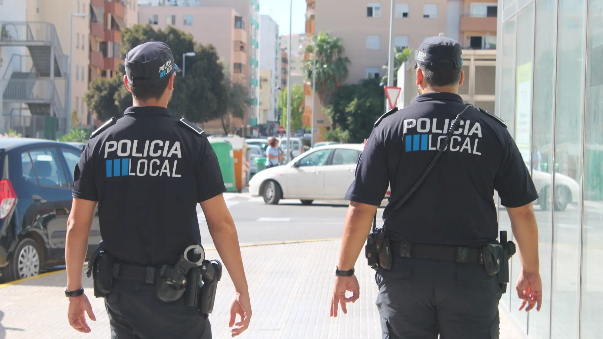 Desmantelada una fiesta ilegal en una vivienda en Ibiza donde había unas 250 personas Desmantelada una fiesta ilegal en una vivienda en Ibiza donde había unas 250 personas