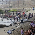 España y Marruecos acuerdan la entrega urgente de quienes han entrado ilegalmente en Ceuta