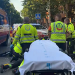 Herido grave un hombre de mediana edad tras ser apuñalado en el barrio de Usera Herido grave un hombre de mediana edad tras ser apuñalado en el barrio de Usera