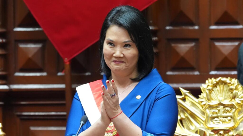 Keiko Fujimori jura el cargo como presidenta de Perú y se compromete a «escribir el futuro» del país durante los próximos 5 años