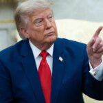 Trump frena los ataques contra Irán ante el temor a agotar las municiones, según los medios estadounidenses