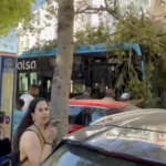 Un autobús se empotra contra una vivienda en Cartagena y deja ocho heridos Un autobús se empotra contra una vivienda en Cartagena y deja ocho heridos