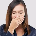 Cantar para reducir los eructos, la mejor terapia contra este incómodo problema