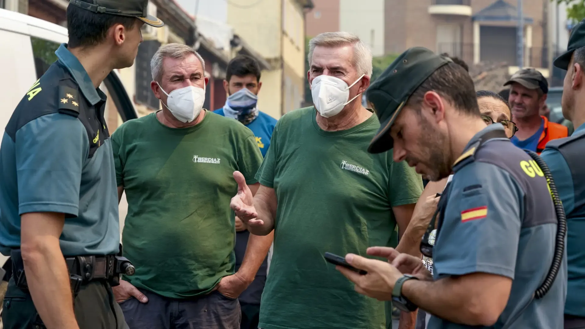 la desesperación de los vecinos evacuados de los pueblos de Ávila la desesperación de los vecinos evacuados de los pueblos de Ávila