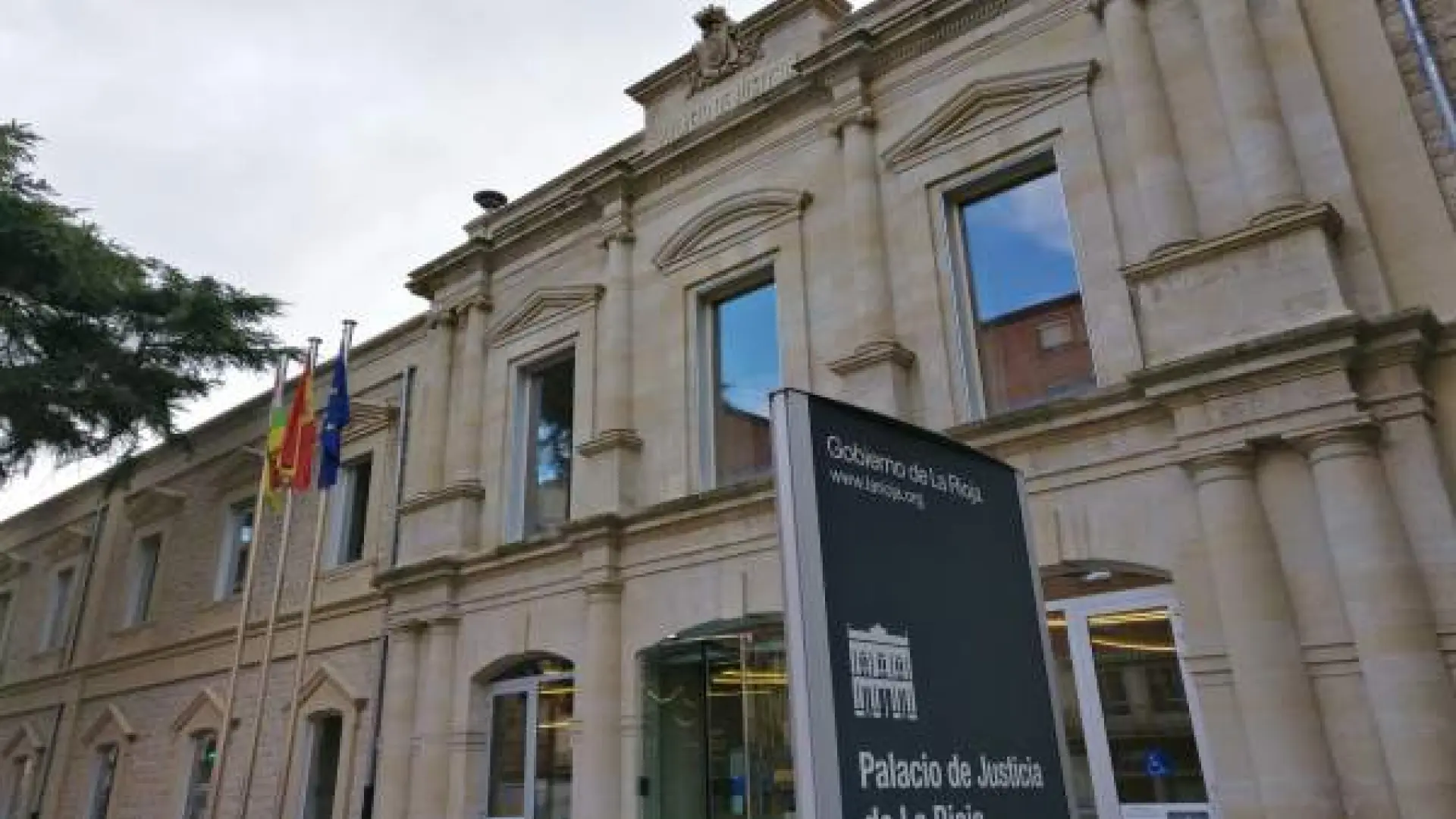 Absuelven a un acusado de corrupción de menores por falta de pruebas en La Rioja Absuelven a un acusado de corrupción de menores por falta de pruebas en La Rioja