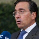 Albares insta a Italia a retirar unos controles que atacan «la dignidad» de los españoles: «No hay ningún motivo»