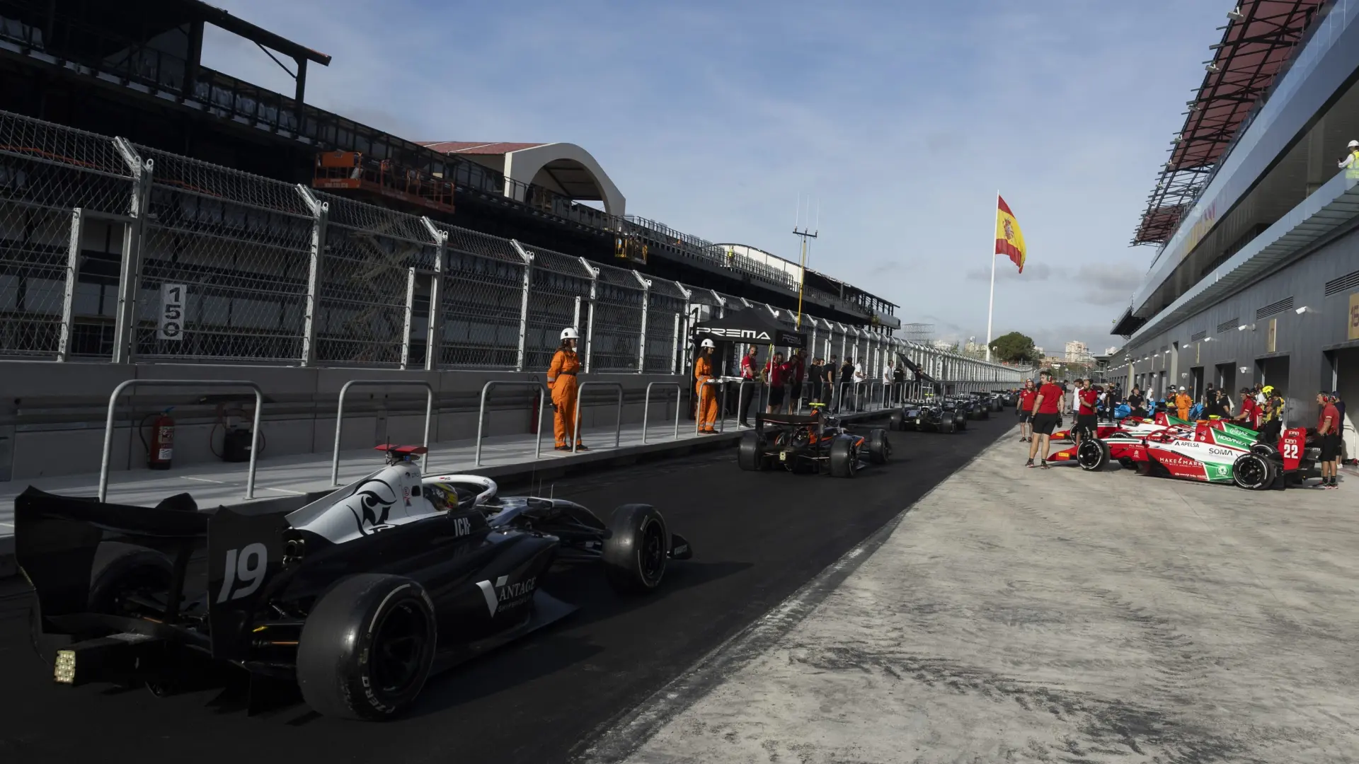 Los test de F3 en Madring desatan las quejas vecinales por el ruido y el Ayuntamiento esgrime que son pruebas «imprescindibles» Los test de F3 en Madring desatan las quejas vecinales por el ruido y el Ayuntamiento esgrime que son pruebas «imprescindibles»