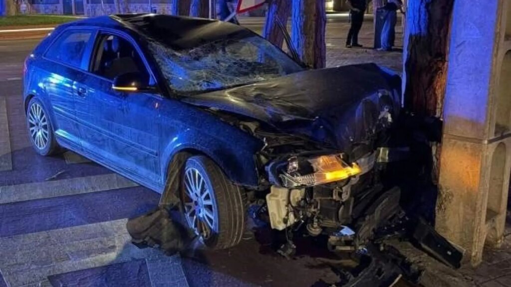 Muere atropellado un joven de 16 años en Castelldefels y detienen al conductor que había huido Muere atropellado un joven de 16 años en Castelldefels y detienen al conductor que había huido