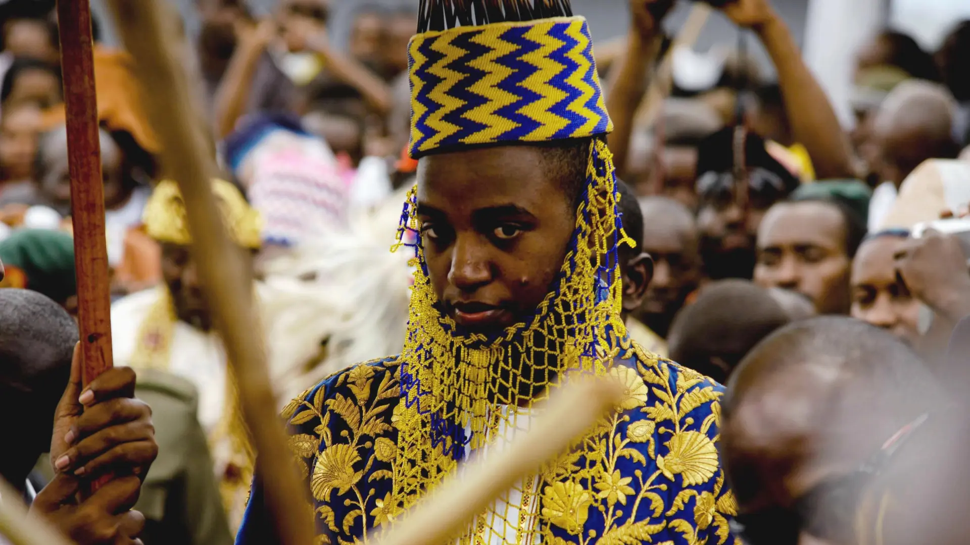 Muere en Uganda a los 34 años el rey de Tooro, quien fuera el monarca más joven del mundo Muere en Uganda a los 34 años el rey de Tooro, quien fuera el monarca más joven del mundo