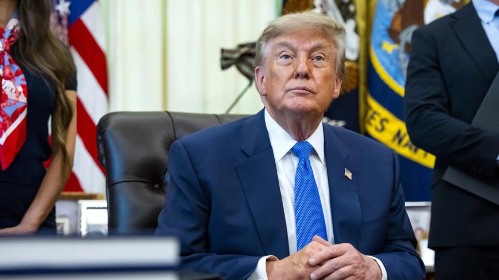 Trump asegura que «muy pronto» declarará el estrecho de Ormuz territorio de EEUU