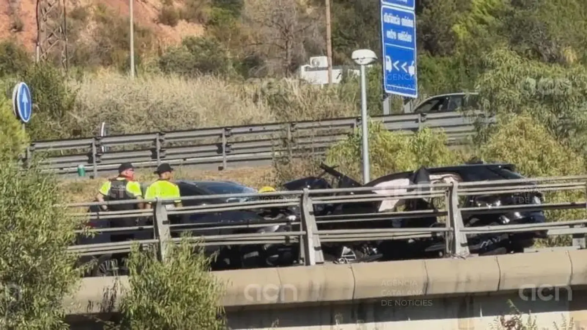 Un conductor que huía de los Mossos provoca un accidente en la AP-7 con nueve heridos