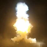 Un proyectil impacta contra un buque en el estrecho de Ormuz Un proyectil impacta contra un buque en el estrecho de Ormuz