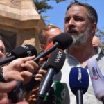 Vox pide activar el artículo 102 para investigar a Sánchez por «traición» tras la crisis migratoria de Ceuta Vox pide activar el artículo 102 para investigar a Sánchez por «traición» tras la crisis migratoria de Ceuta