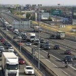 «Ya van tarde, pueden parar el coche y disfrutarlo desde otro sitio»