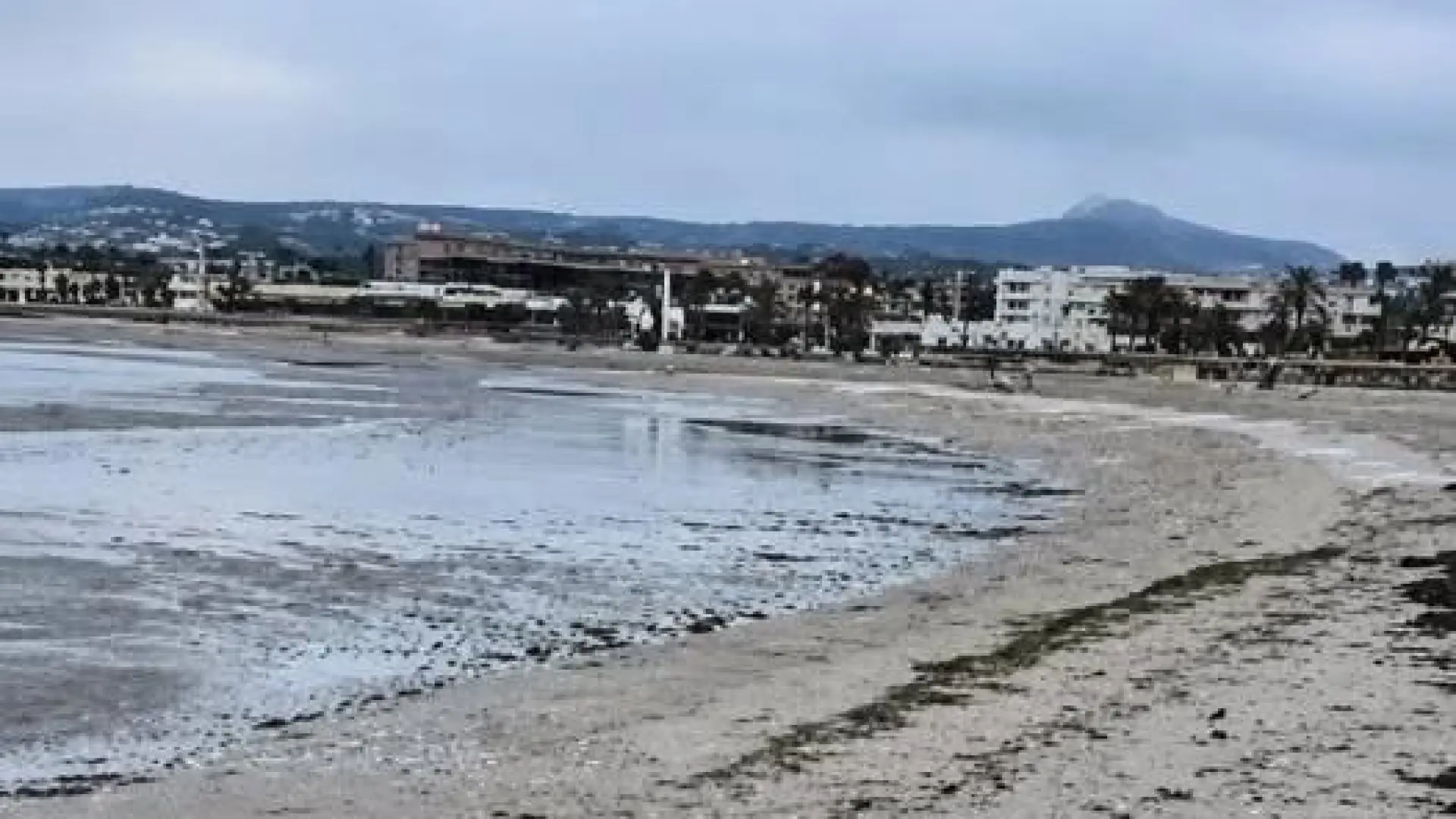 así se produce el fenómeno que ha hecho retroceder el mar en la costa valenciana así se produce el fenómeno que ha hecho retroceder el mar en la costa valenciana