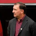 La Federación de Fútbol renueva el contrato como técnico de la selección a Néstor Lorenzo La Federación de Fútbol renueva el contrato como técnico de la selección a Néstor Lorenzo