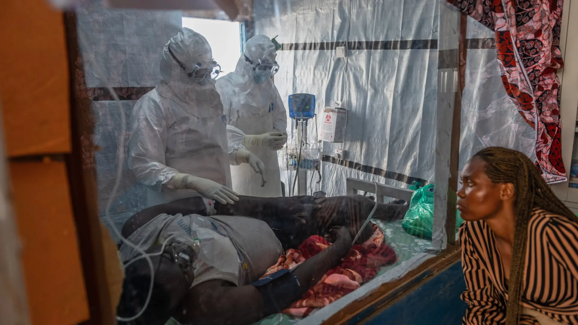 El brote de ébola en el Congo roza ya los 3.000 muertos y más del doble de contagios