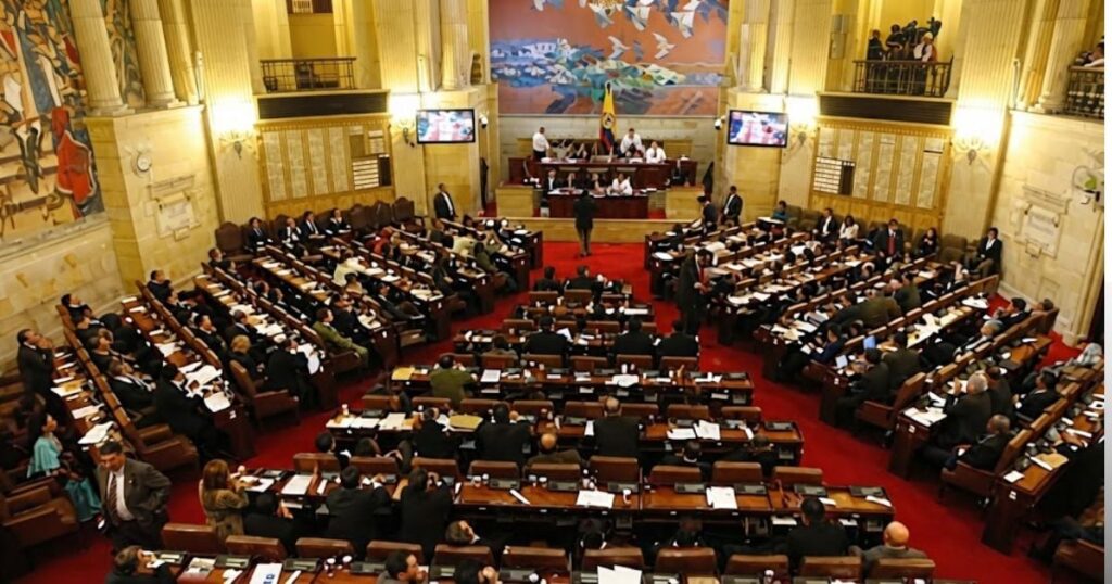 El Pacto liderado por Cepeda, Mais por la investigada Peralta y En Marcha por Cristo son la frágil oposición El Pacto liderado por Cepeda, Mais por la investigada Peralta y En Marcha por Cristo son la frágil oposición
