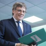 El Supremo rechaza aplicar la amnistía a Puigdemont tras la sentencia del TJUE y deja al ‘expresident’ a la espera del Constitucional El Supremo rechaza aplicar la amnistía a Puigdemont tras la sentencia del TJUE y deja al ‘expresident’ a la espera del Constitucional