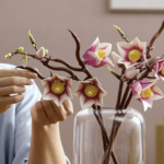 LEGO arrasa con sus flores, y estas magnolias son de las más buscadas ahora mismo