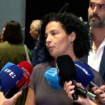 La madre de Sandra Peña denuncia la «multitud de errores» del colegio y pide contundencia a la Junta de Andalucía