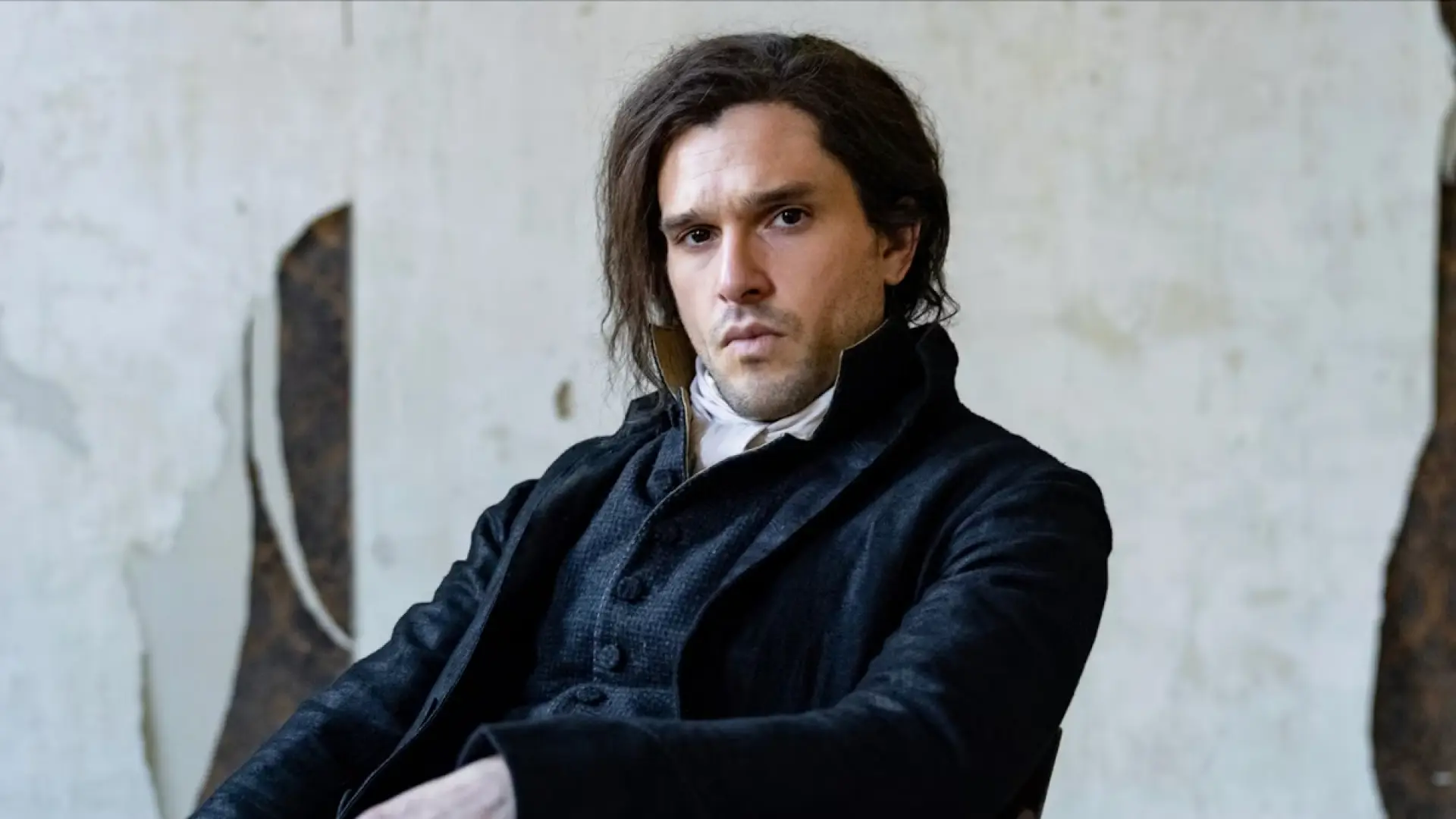 La miniserie con Kit Harington que recupera uno de los clásicos más importantes de Charles Dickens con una digna adaptación