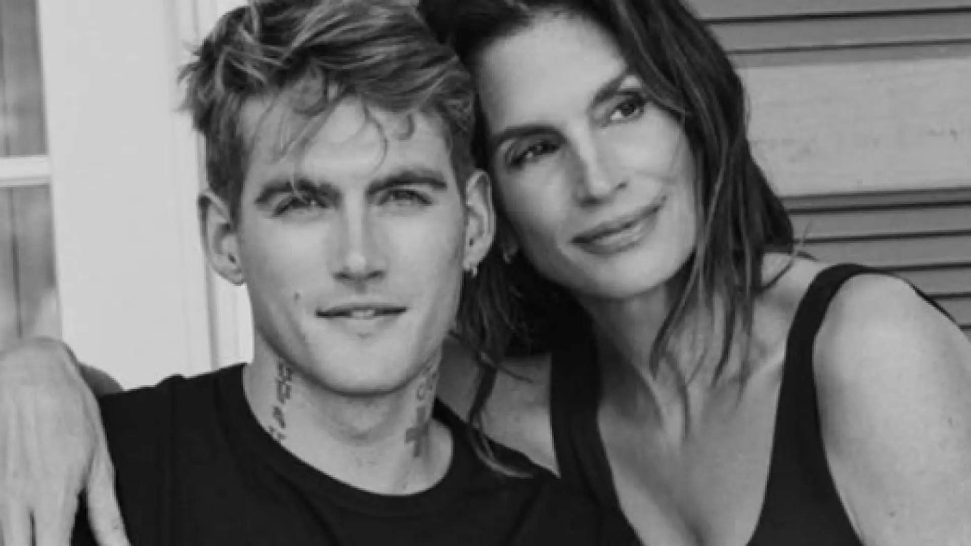 La trágica vida del hijo de Cindy Crawford, que pudo tenerlo todo pero se encontró con el abismo de la salud mental y las adicciones La trágica vida del hijo de Cindy Crawford, que pudo tenerlo todo pero se encontró con el abismo de la salud mental y las adicciones