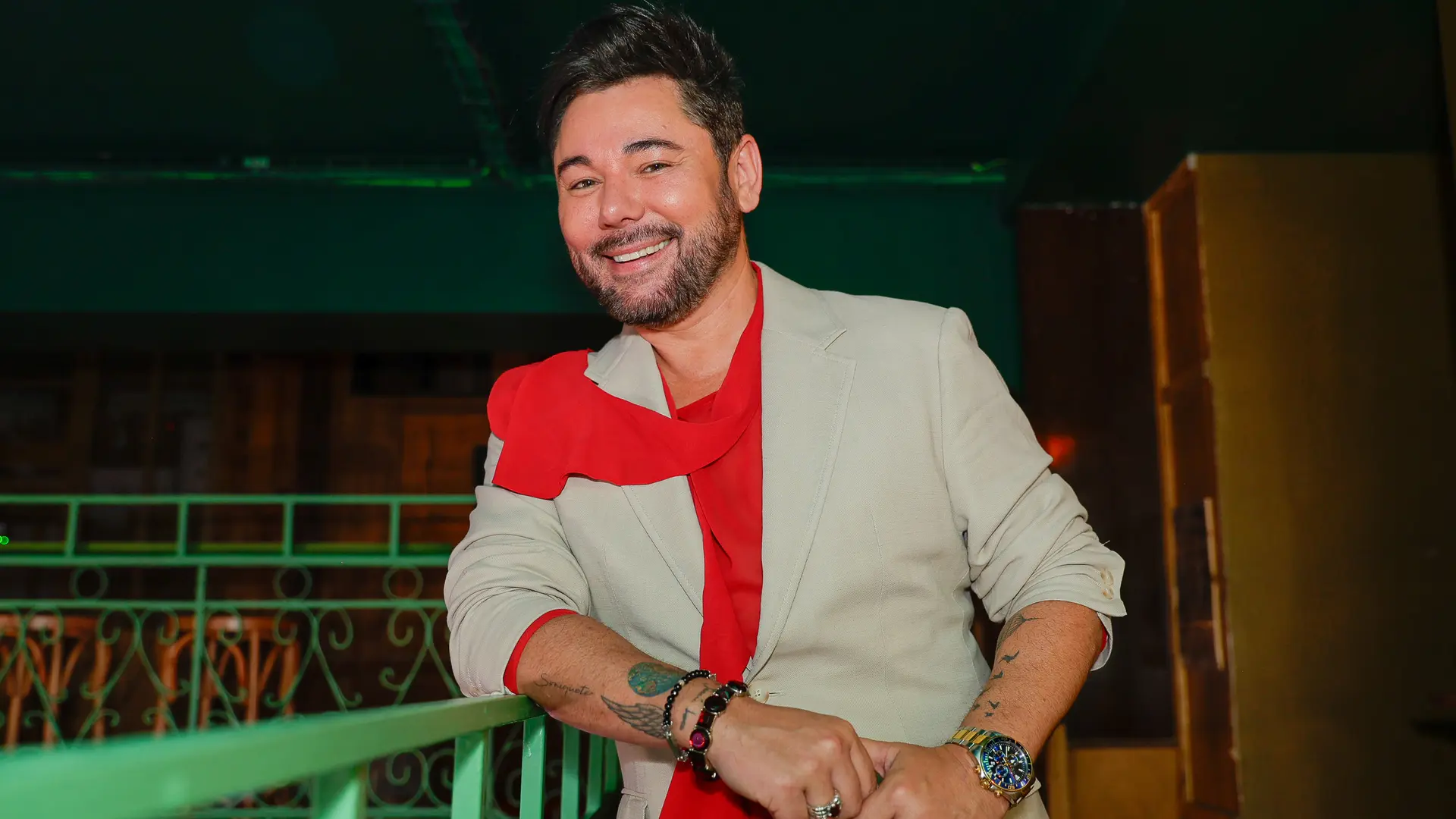 Miguel Poveda debutará como actor de teatro en la obra ‘El agua detenida’ Miguel Poveda debutará como actor de teatro en la obra ‘El agua detenida’