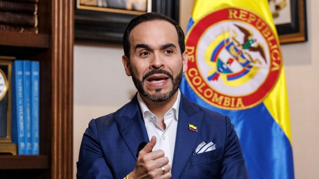 Los siete mensajes clave de la alocución de Abelardo de la Espriella este domingo Los siete mensajes clave de la alocución de Abelardo de la Espriella este domingo
