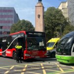 Seis heridos tras el choque entre un autobús y un tranvía en Bilbao