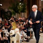 Tommy Hilfiger convierte el Hotel Plaza en su pasarela y pasea al perro de Taylor Swift y Travis Kelce