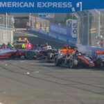 accidente múltiple, un coche por los aires y siete abandonos en la carrera de Fórmula 3