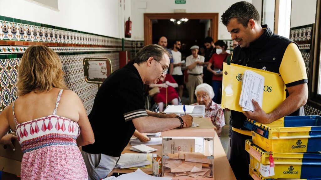 El TS aplaza su decisión sobre el voto en las generales de las 400.000 personas nacionalizadas gracias a la 'ley de nietos'