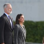El rey firma de forma telemática desde Helsinki el decreto que convoca las elecciones